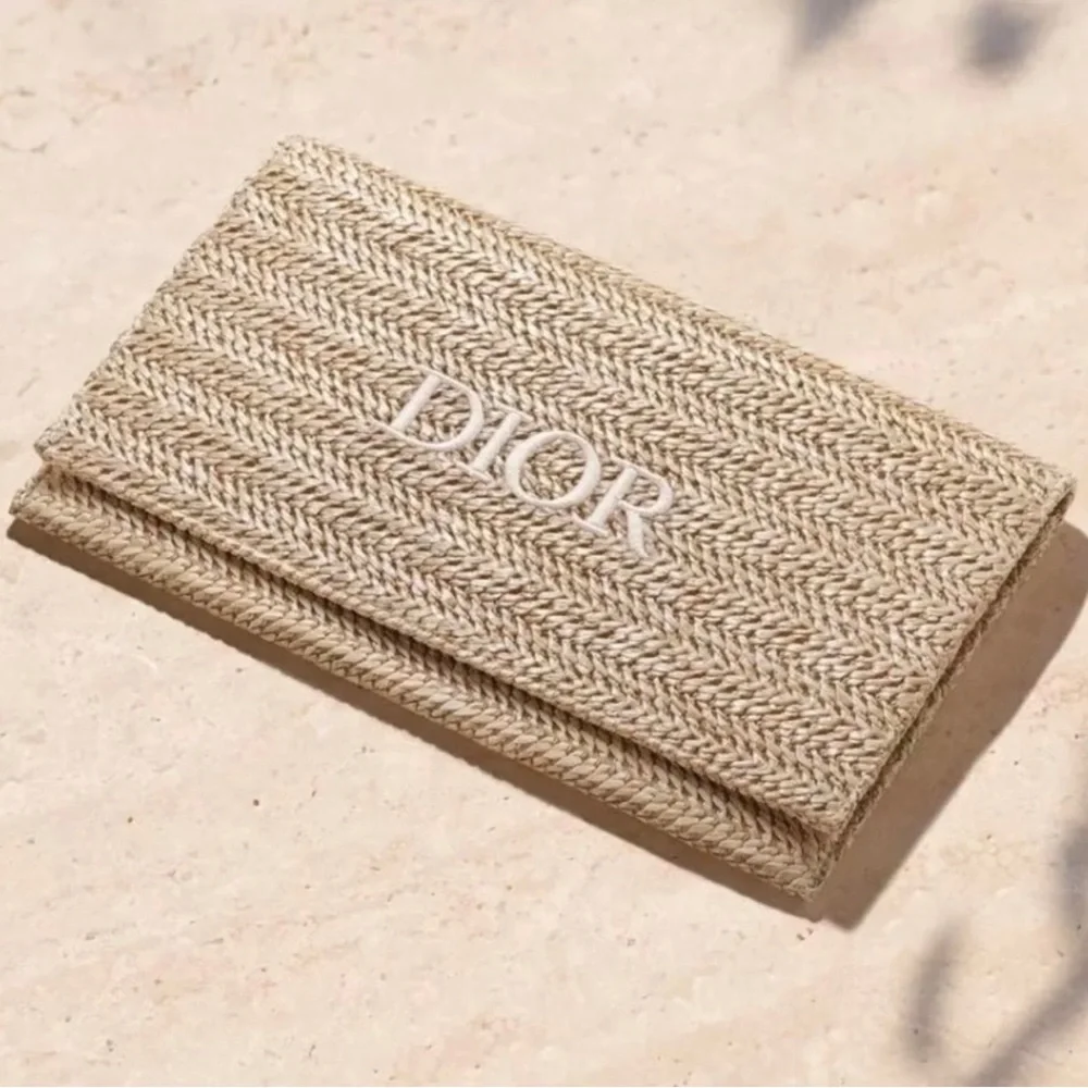 Dior Authentic Raffia bag - Picture 2 of 4